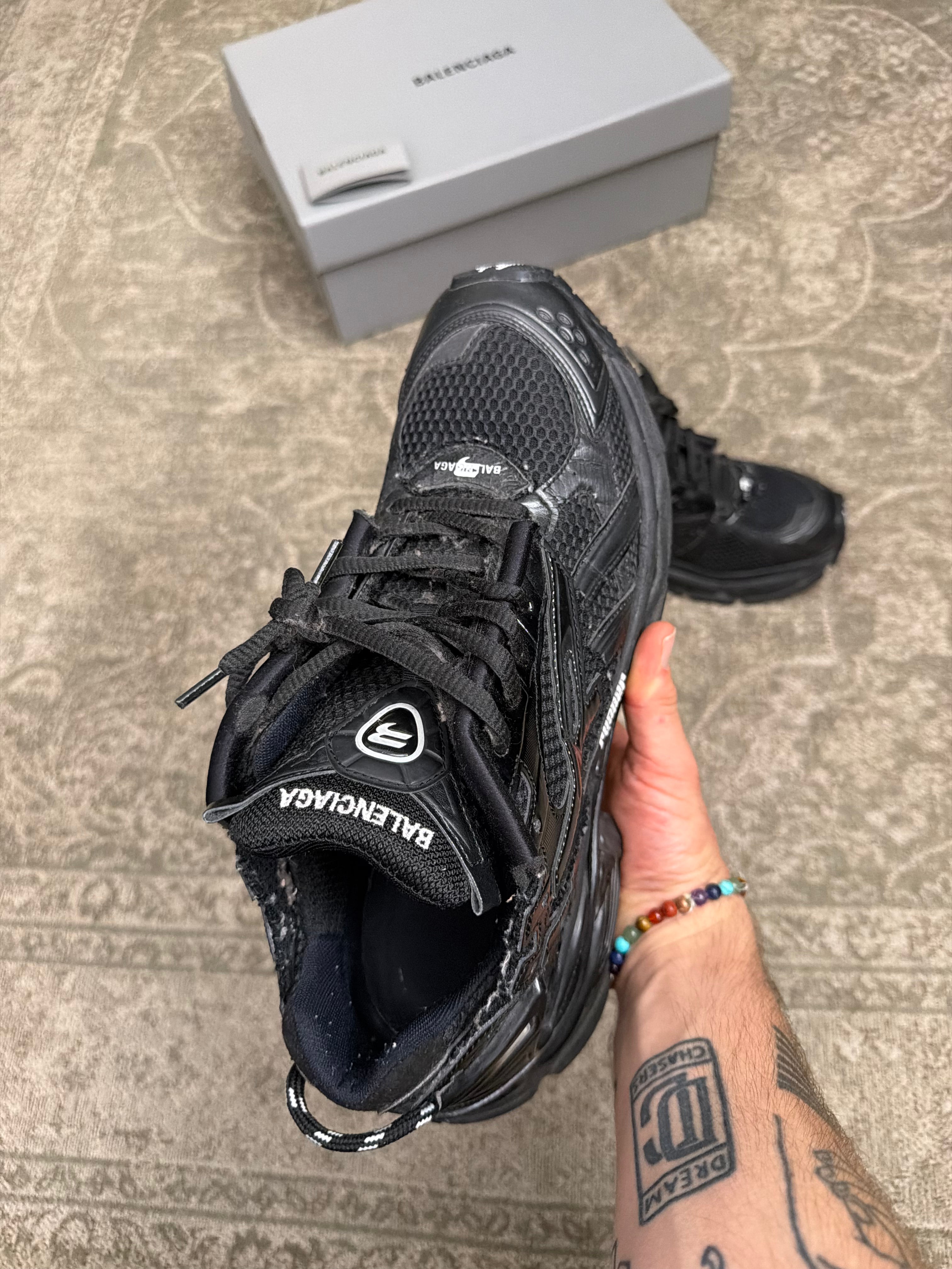 Balenciaga Runner Triple Black Black