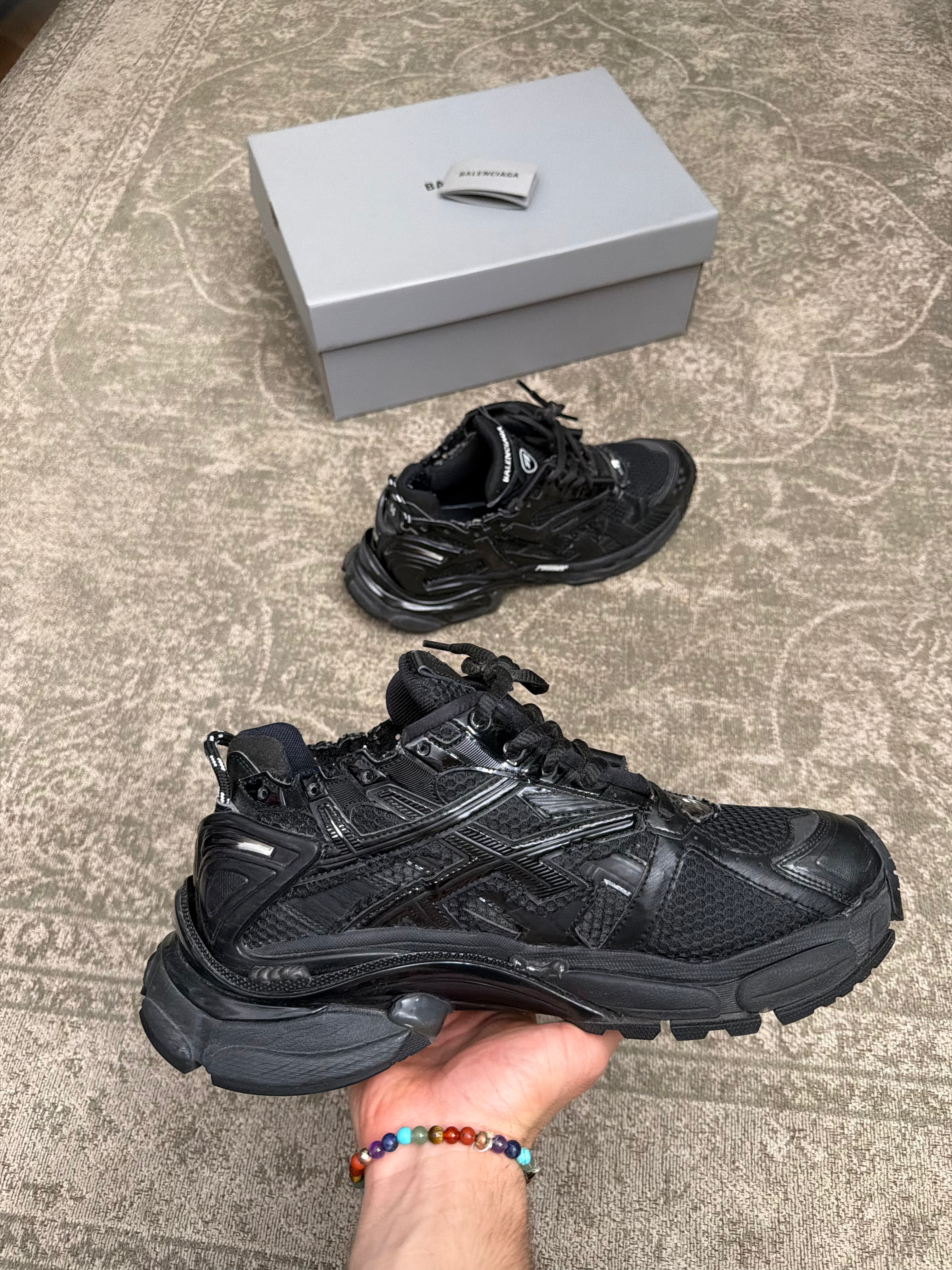 Balenciaga Runner Triple Black Black