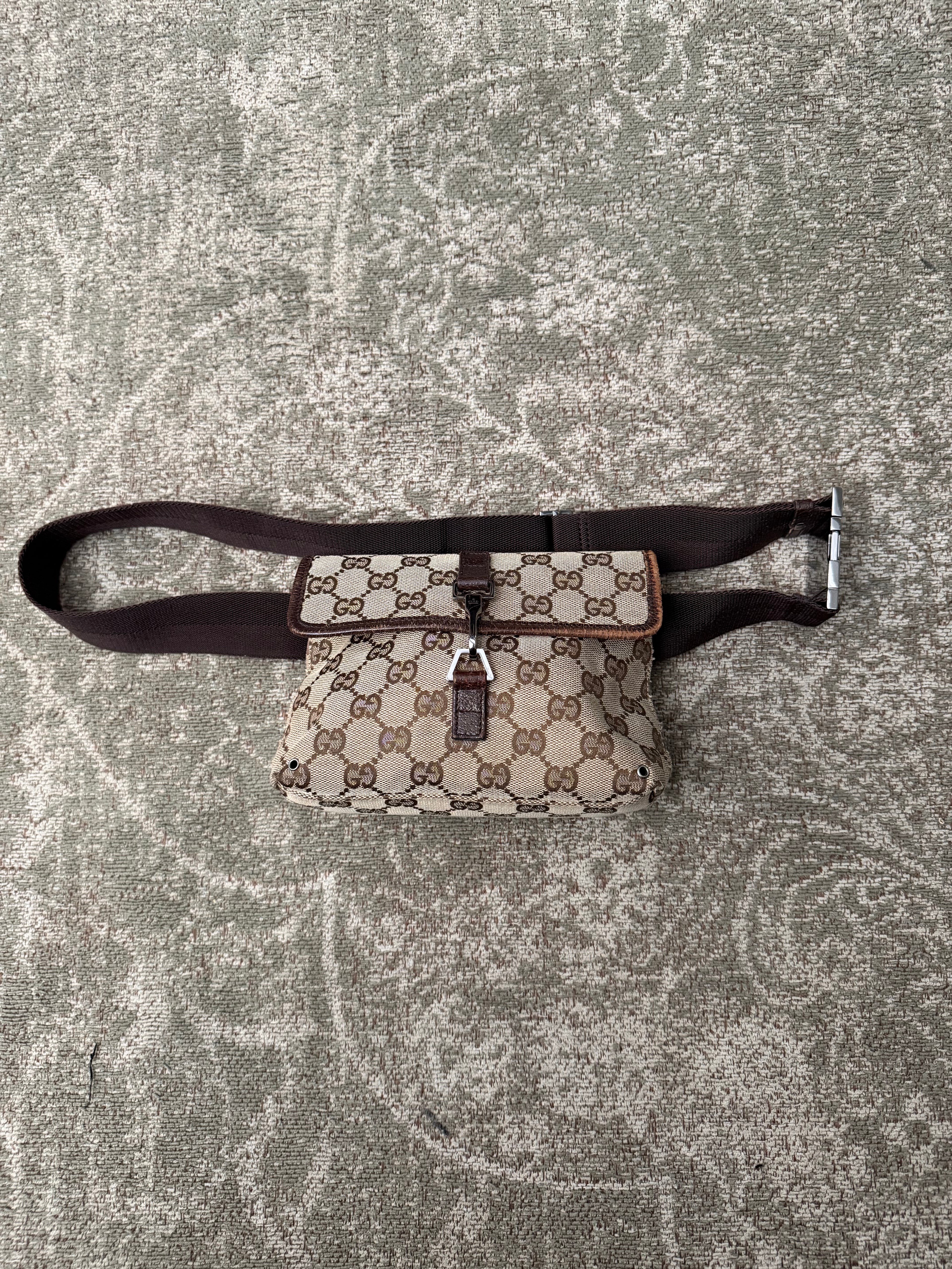 Gucci GG Canvas Jackie Belt Bag Beige