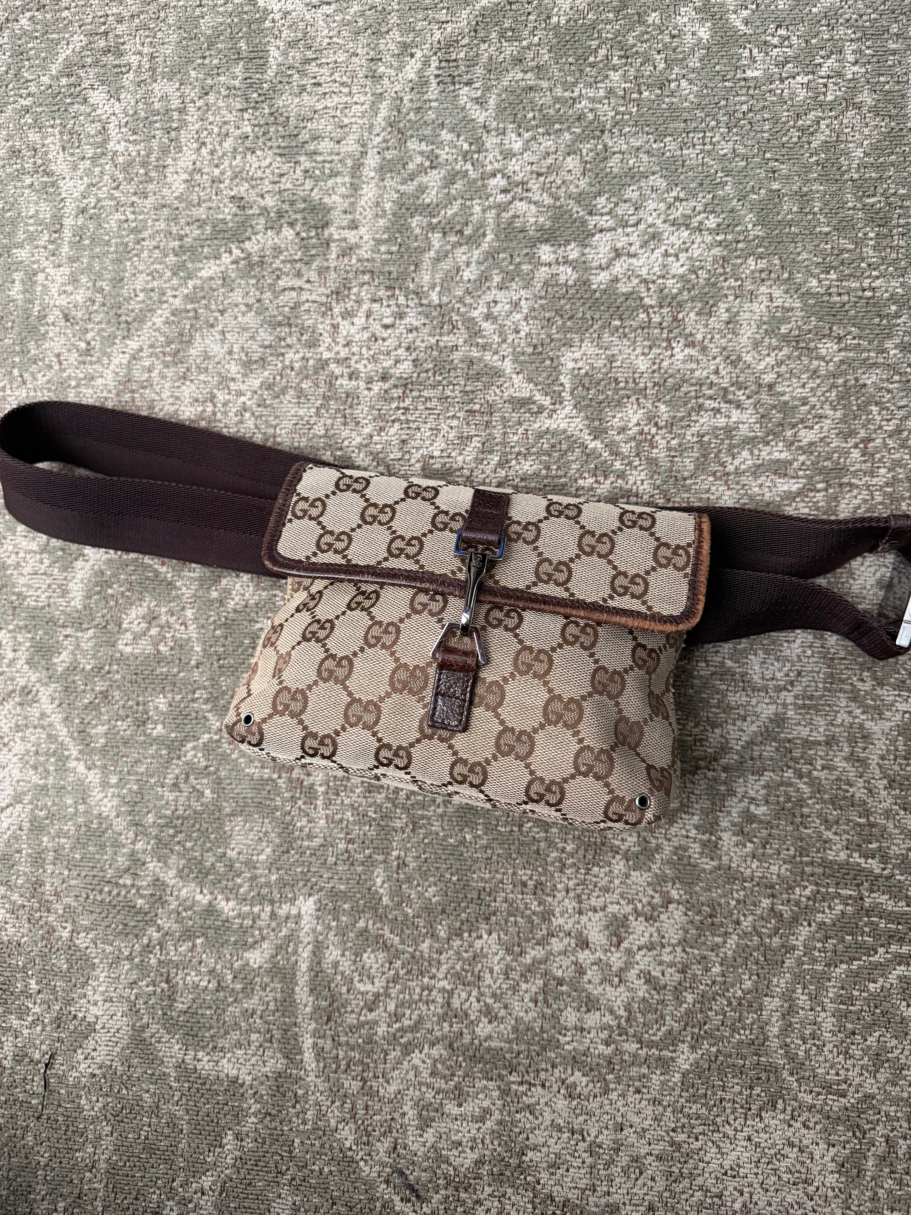 Gucci GG Canvas Jackie Belt Bag Beige