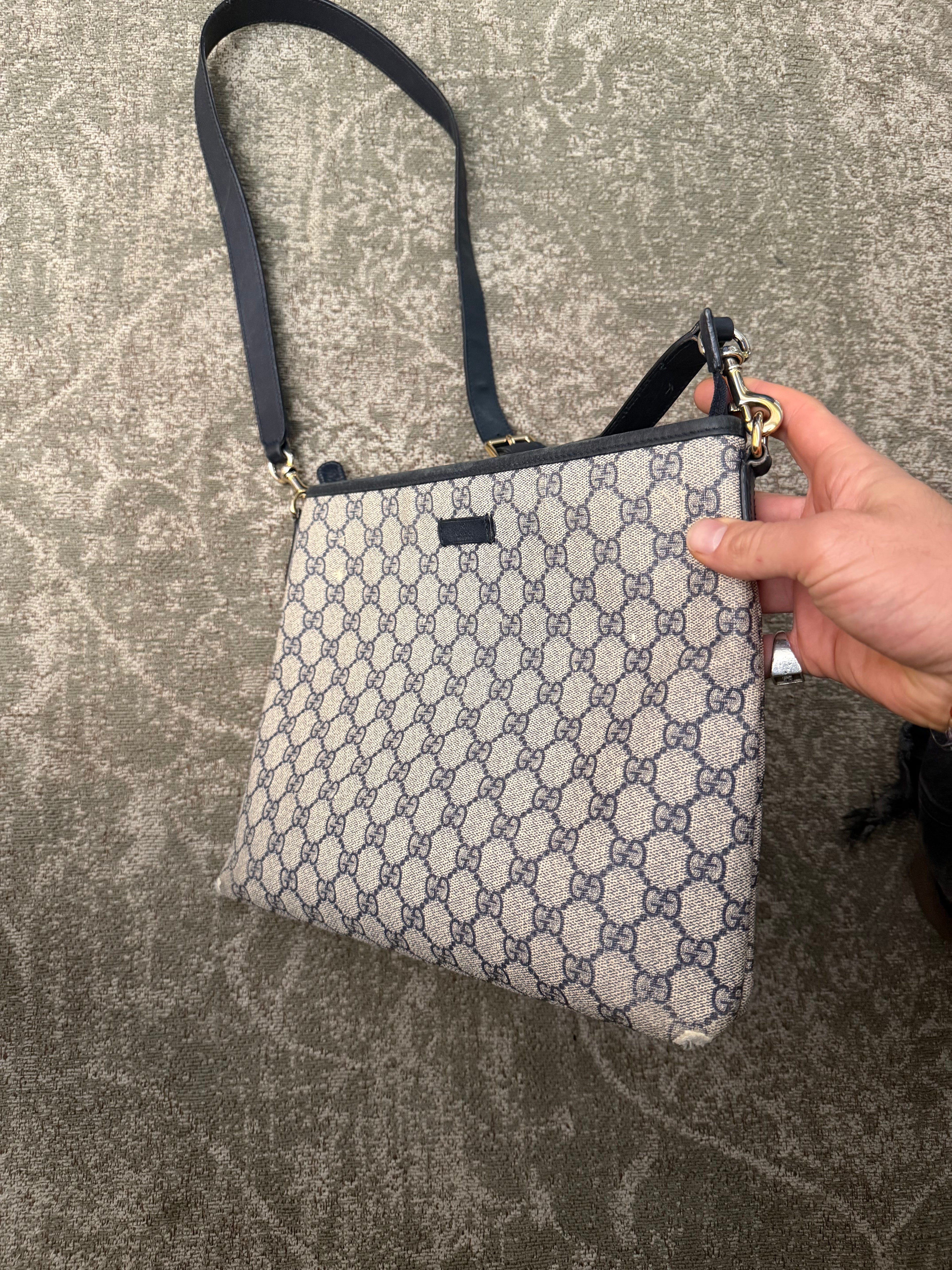 Gucci GG Supreme Zip Top Shoulderbag Beige Navy Strap