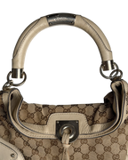 Gucci Indy Hobo Bag Beige Bambo Details