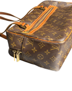 Louis Vuitton Cite GM Shoulderbag Brown