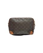 Louis Vuittton Nile Shoulderbag Brown