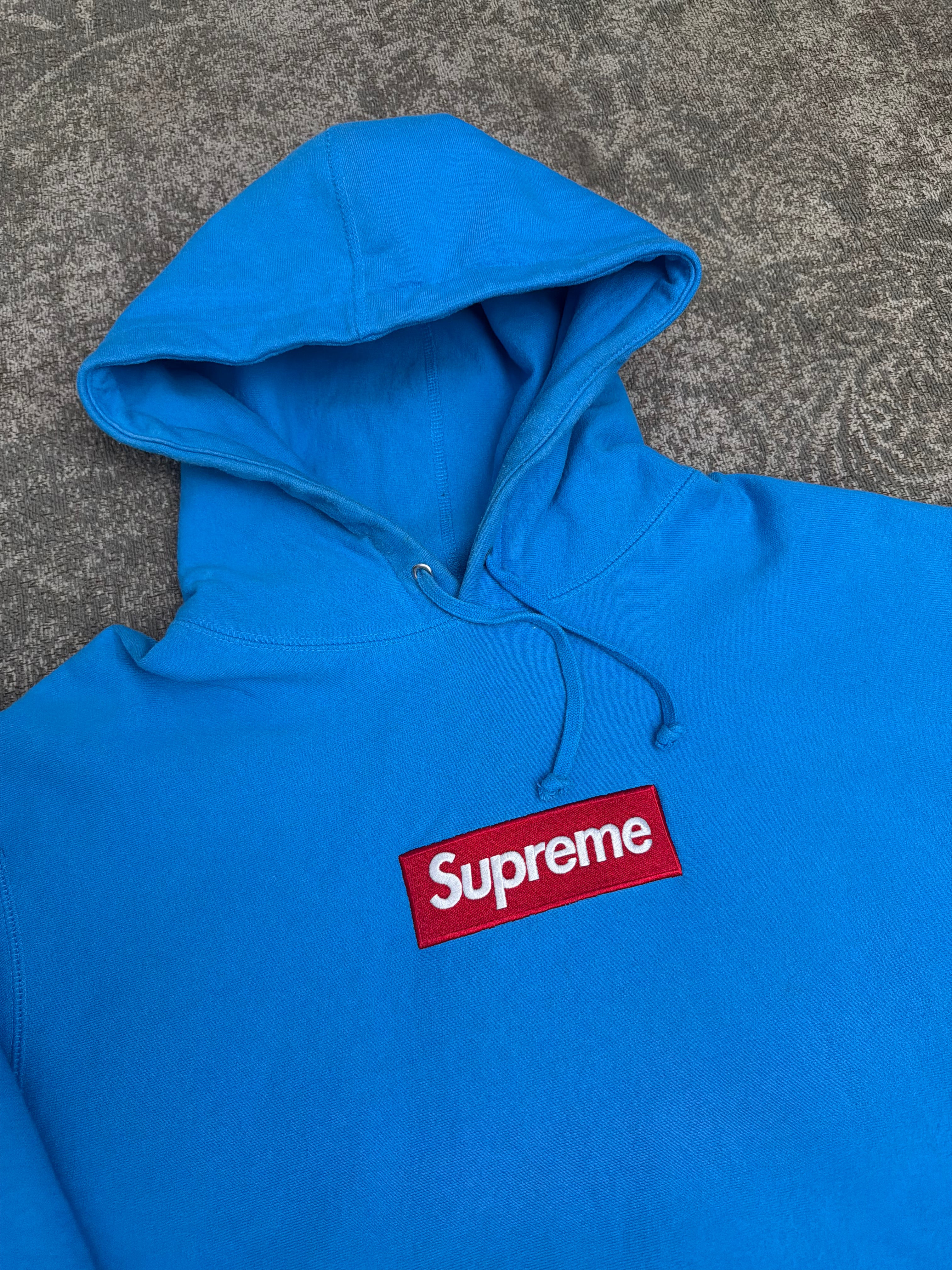 Supreme FW25 Box Logo Hoodie Cyan Blue Red
